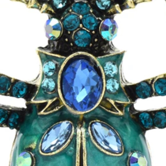 Blue & Green Crystal Beetle Brooch - Picture 2 of 4